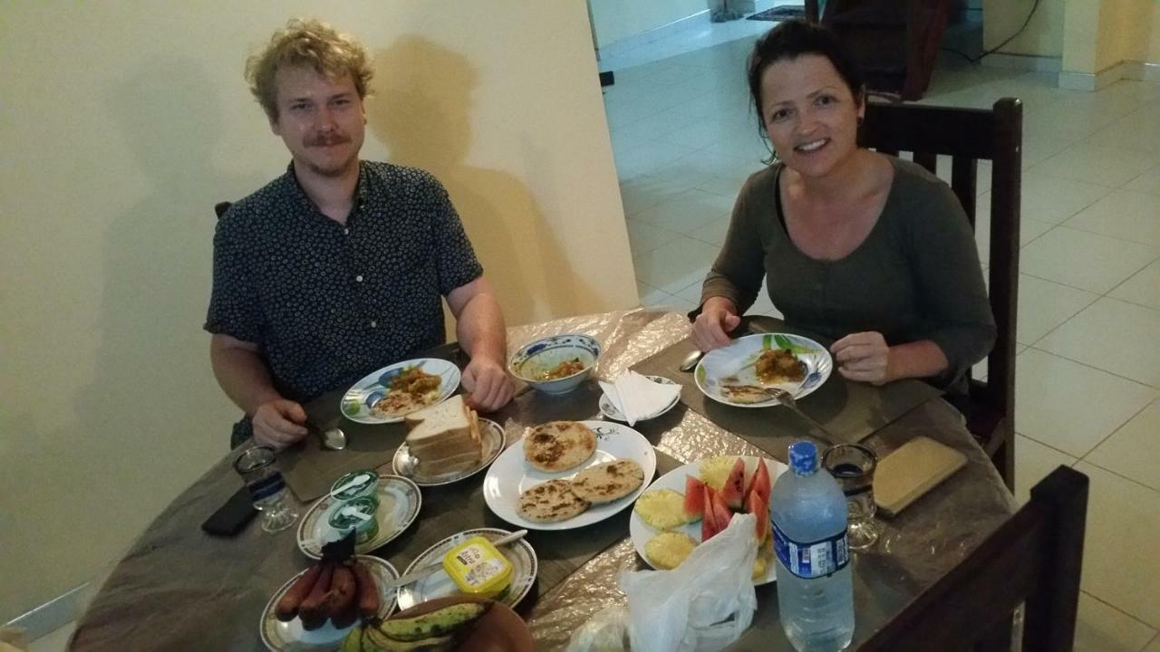 Jungle Village Homestay Pinnawala  Zewnętrze zdjęcie